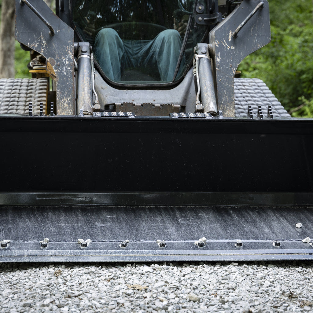 Reinforced bucket floor and side walls